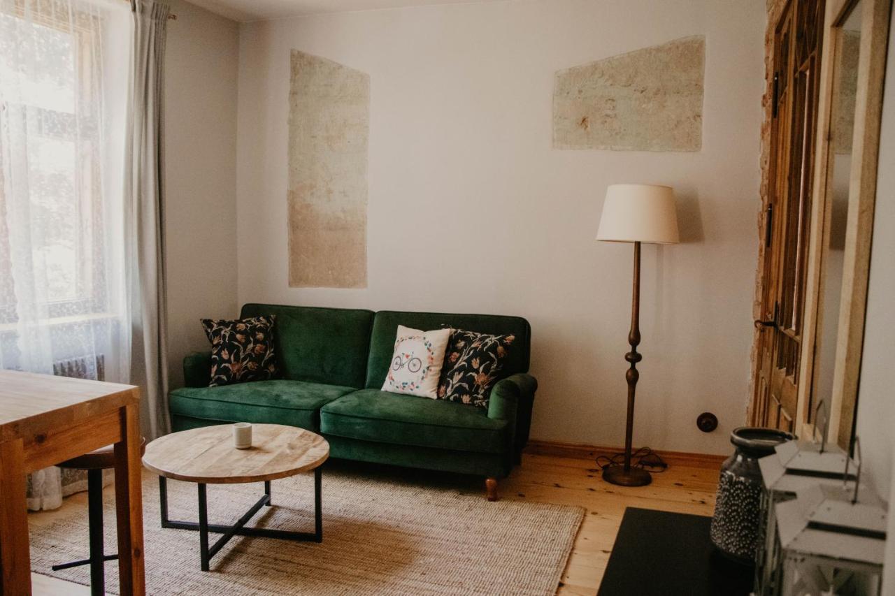 Zelta Apelsina Apartamenti Kuldiga Ngoại thất bức ảnh